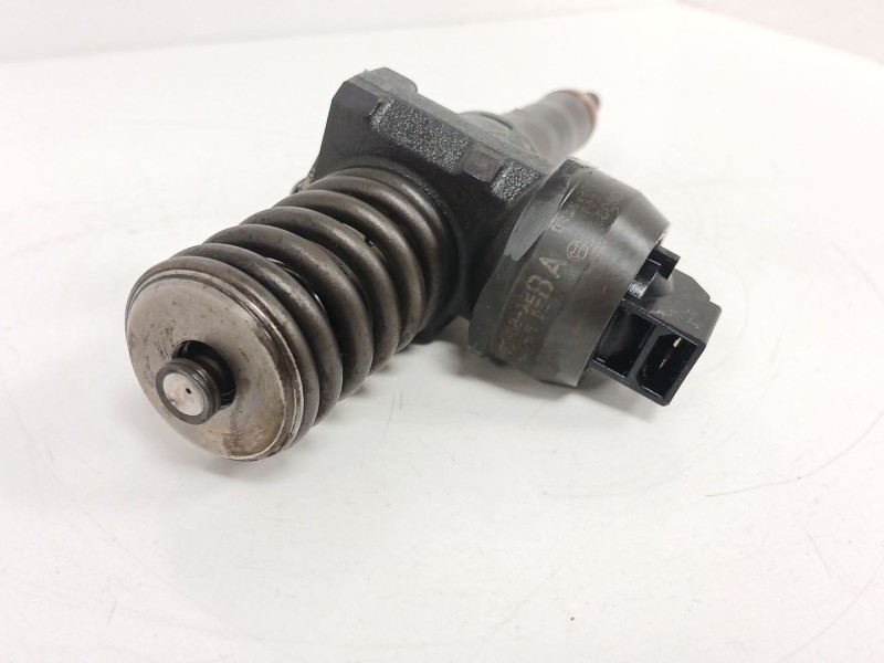 Recambio de inyector para skoda octavia ii (1z3) 1.9 tdi referencia OEM IAM   