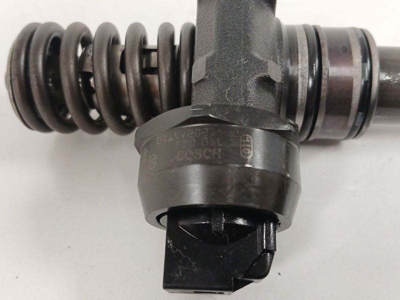 Recambio de inyector para skoda octavia ii (1z3) 1.9 tdi referencia OEM IAM   