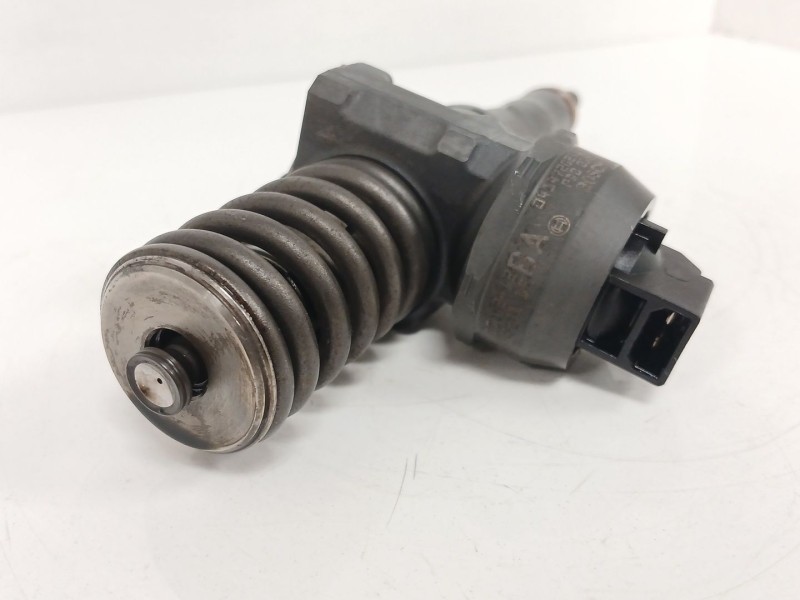 Recambio de inyector para skoda octavia ii (1z3) 1.9 tdi referencia OEM IAM 0414720215  