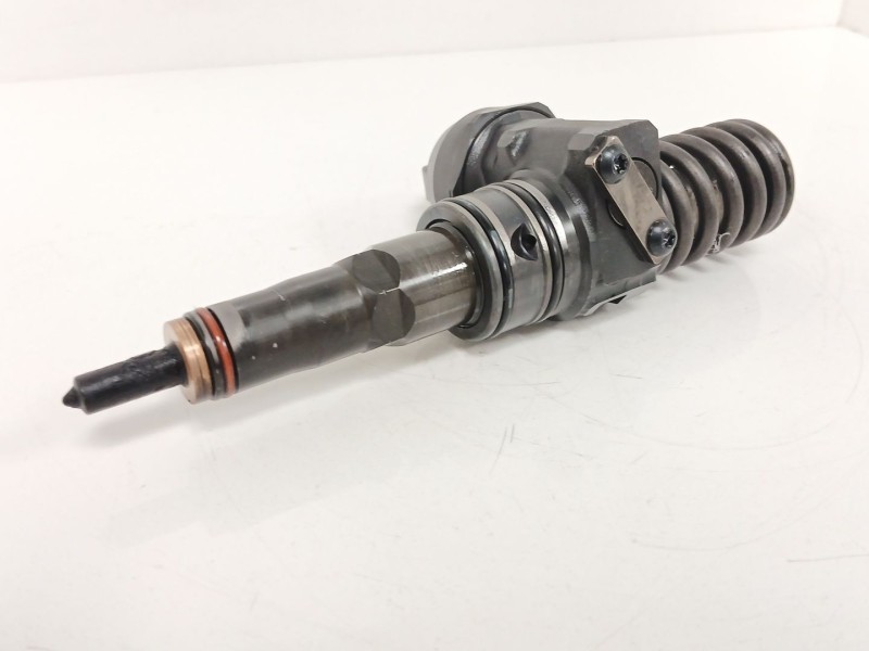 Recambio de inyector para skoda octavia ii (1z3) 1.9 tdi referencia OEM IAM 0414720215  
