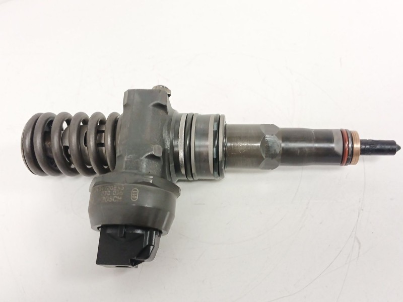 Recambio de inyector para skoda octavia ii (1z3) 1.9 tdi referencia OEM IAM 0414720215  