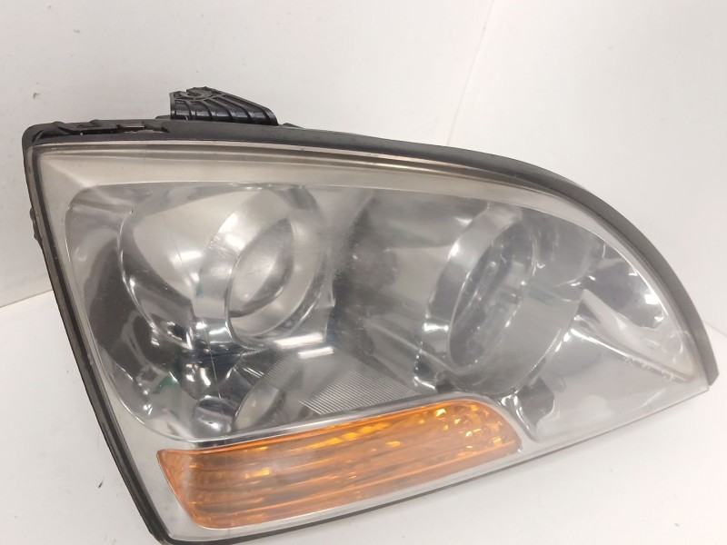 Recambio de faro derecho para kia sorento i (jc) 2.5 crdi referencia OEM IAM   