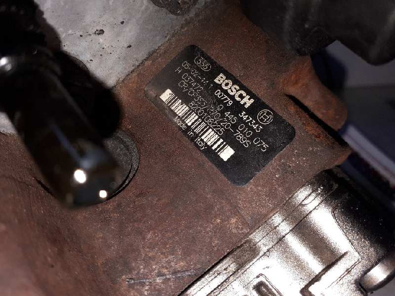 Recambio de bomba inyeccion para renault laguna ii (bg0) authentique referencia OEM IAM 8200108225 0445010075 CRCP3S3R7020789S