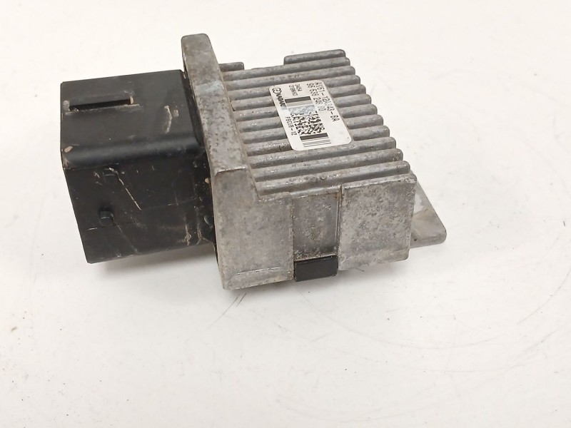 Recambio de caja precalentamiento para citroën jumpy ii furgoneta 1.6 hdi 90 8v referencia OEM IAM 9663824880  