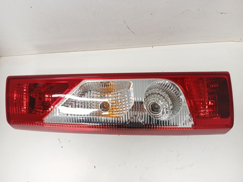 Recambio de piloto trasero izquierdo para citroën jumpy ii furgoneta 1.6 hdi 90 8v referencia OEM IAM   