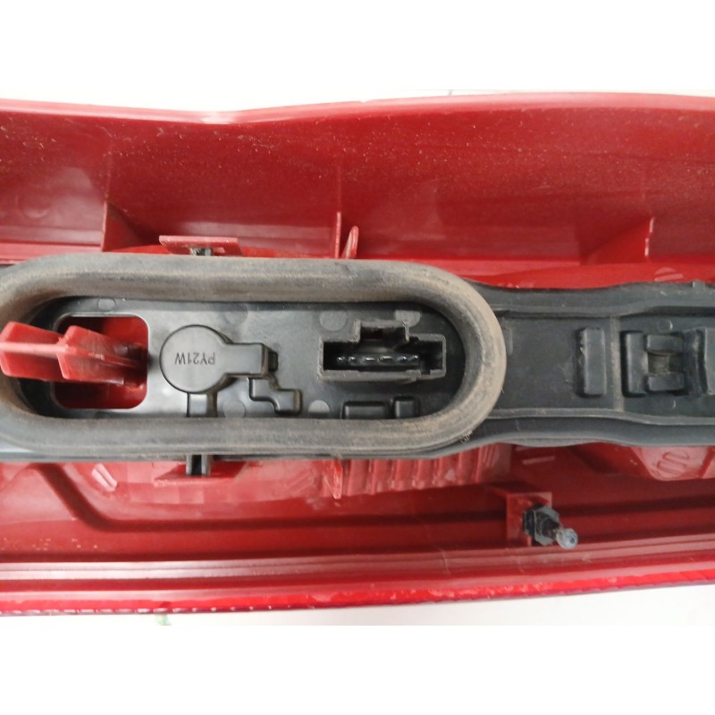 Recambio de piloto trasero izquierdo para citroën jumpy ii furgoneta 1.6 hdi 90 8v referencia OEM IAM   