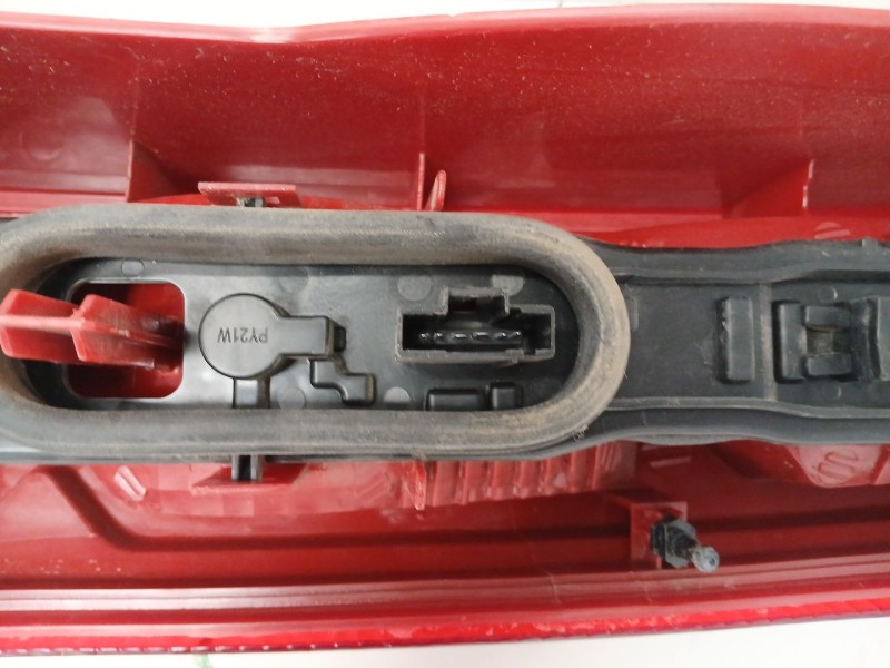 Recambio de piloto trasero izquierdo para citroën jumpy ii furgoneta 1.6 hdi 90 8v referencia OEM IAM   