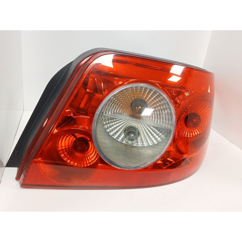 Recambio de piloto trasero derecho para renault megane ii coupé-cabriolet (em0/1_) 1.9 dci referencia OEM IAM 8200142687  