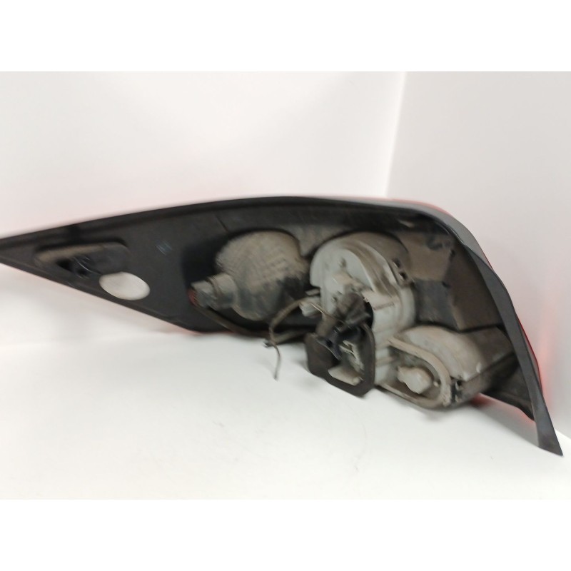 Recambio de piloto trasero derecho para renault megane ii coupé-cabriolet (em0/1_) 1.9 dci referencia OEM IAM 8200142687  