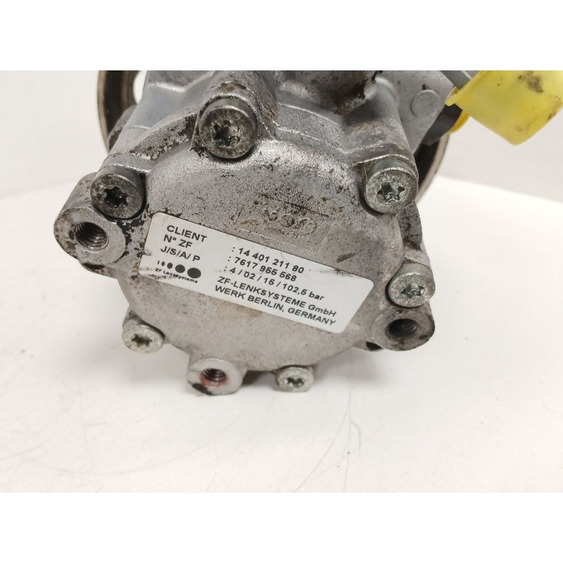 Recambio de bomba direccion para citroën jumpy ii furgoneta 1.6 hdi 90 8v referencia OEM IAM 7617955568  