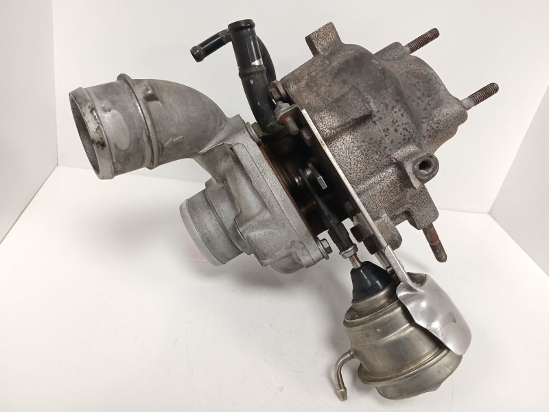 Recambio de turbocompresor para kia sorento i (jc) 2.5 crdi referencia OEM IAM 282004A470  