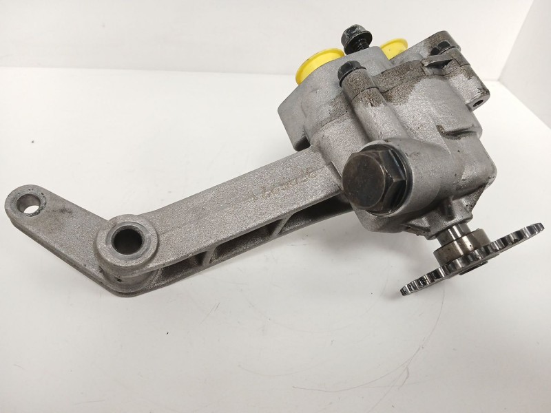 Recambio de bomba aceite para kia sorento i (jc) 2.5 crdi referencia OEM IAM   