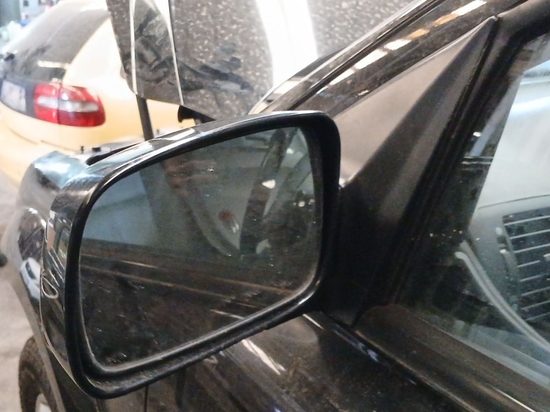 Recambio de retrovisor izquierdo para kia sorento i (jc) 2.5 crdi referencia OEM IAM   