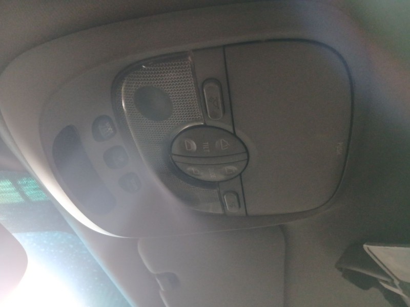 Recambio de luz interior para kia sorento i (jc) 2.5 crdi referencia OEM IAM   