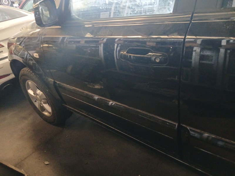 Recambio de puerta delantera izquierda para kia sorento i (jc) 2.5 crdi referencia OEM IAM   