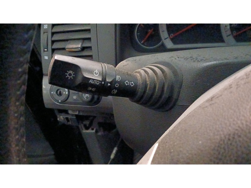 Recambio de mando luces para chevrolet captiva (c100, c140) 2.0 d 4wd referencia OEM IAM   