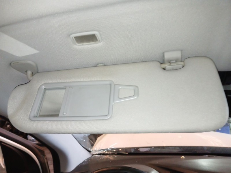 Recambio de parasol izquierdo para hyundai i40 i (vf) 1.7 crdi referencia OEM IAM   