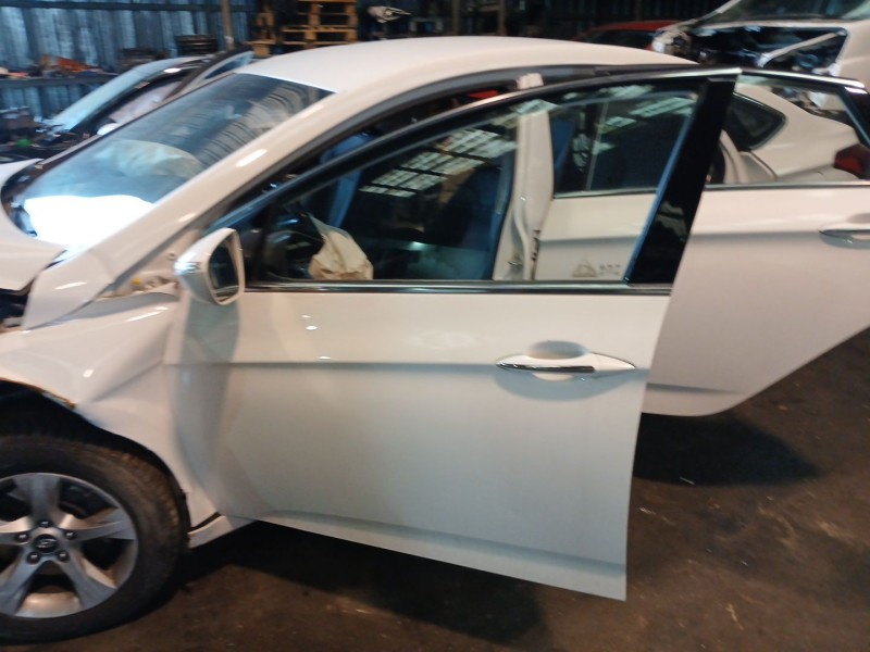 Recambio de puerta delantera izquierda para hyundai i40 i (vf) 1.7 crdi referencia OEM IAM   
