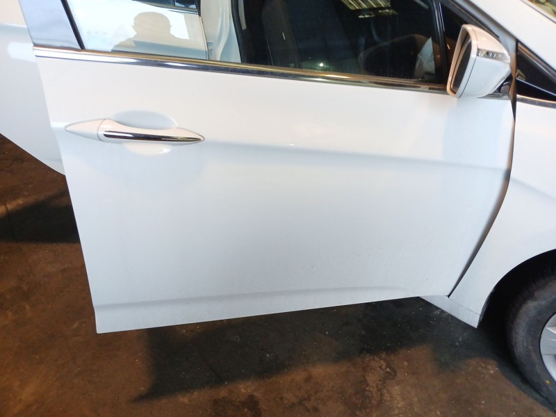 Recambio de puerta delantera derecha para hyundai i40 i (vf) 1.7 crdi referencia OEM IAM   