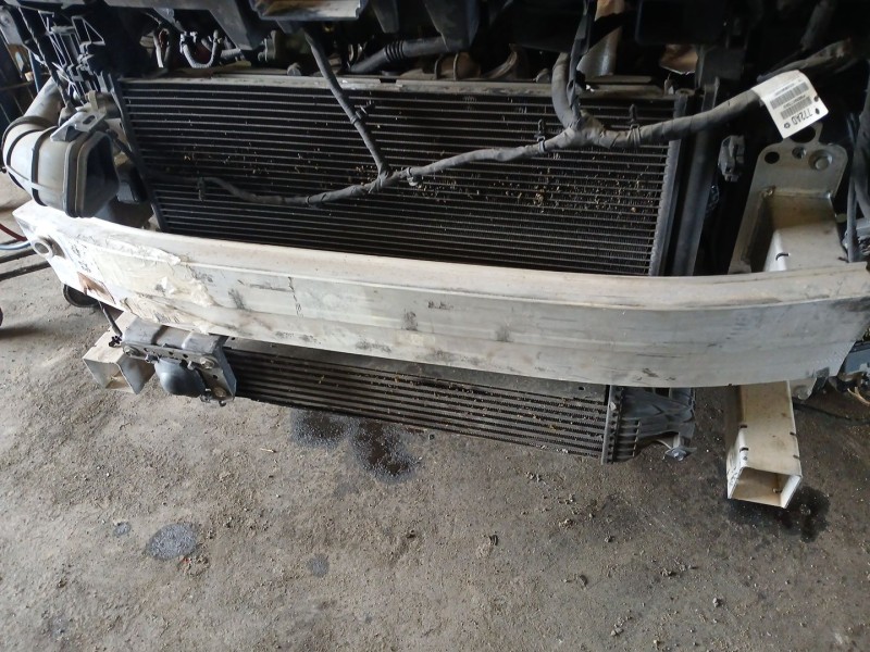 Recambio de refuerzo paragolpes delantero para jeep compass (mp, m6, mv, m7) 1.4 multiair referencia OEM IAM   