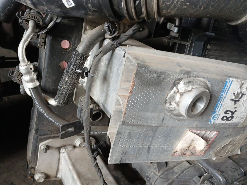 Recambio de refuerzo paragolpes delantero para jeep compass (mp, m6, mv, m7) 1.4 multiair referencia OEM IAM   