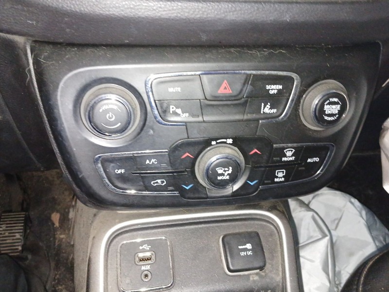 Recambio de mando climatizador para jeep compass (mp, m6, mv, m7) 1.4 multiair referencia OEM IAM   