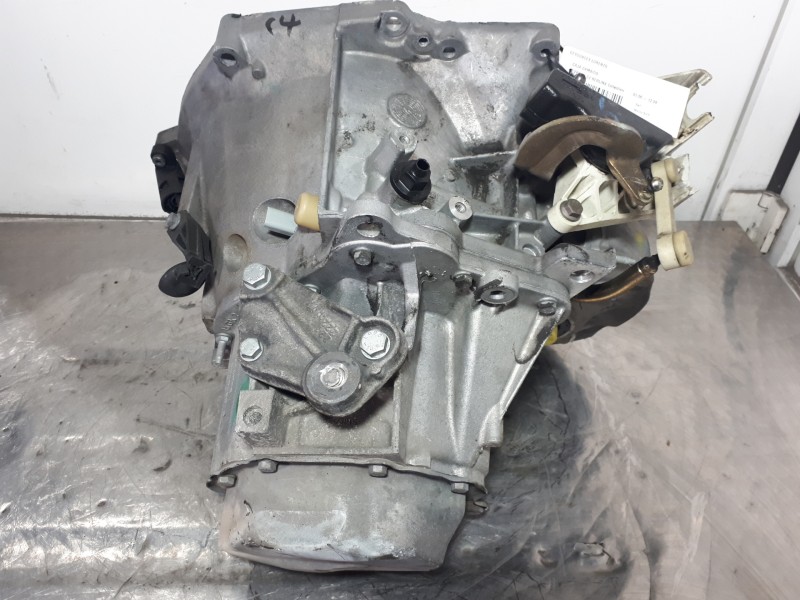 Recambio de caja cambios para citroën c4 berlina collection referencia OEM IAM 20DM69  