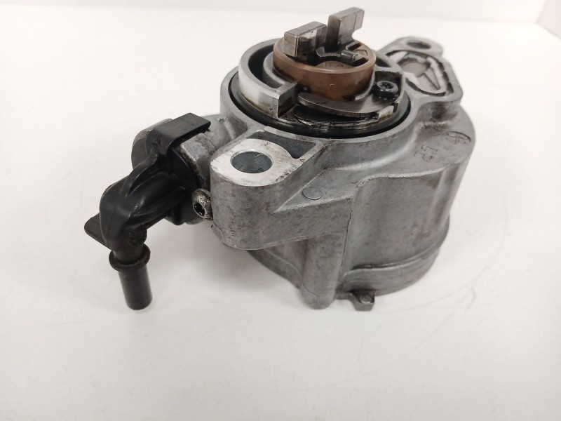 Recambio de depresor freno / bomba vacio para ford fiesta vi (cb1, ccn) 1.6 tdci referencia OEM IAM   