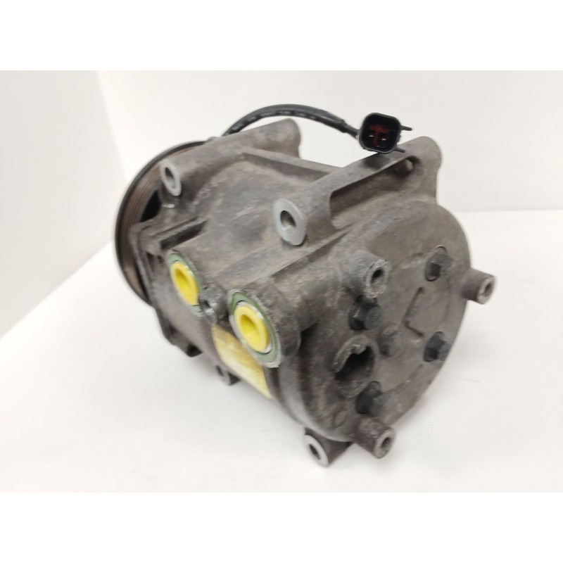 Recambio de compresor aire acondicionado para ford fiesta vi (cb1, ccn) 1.6 tdci referencia OEM IAM   