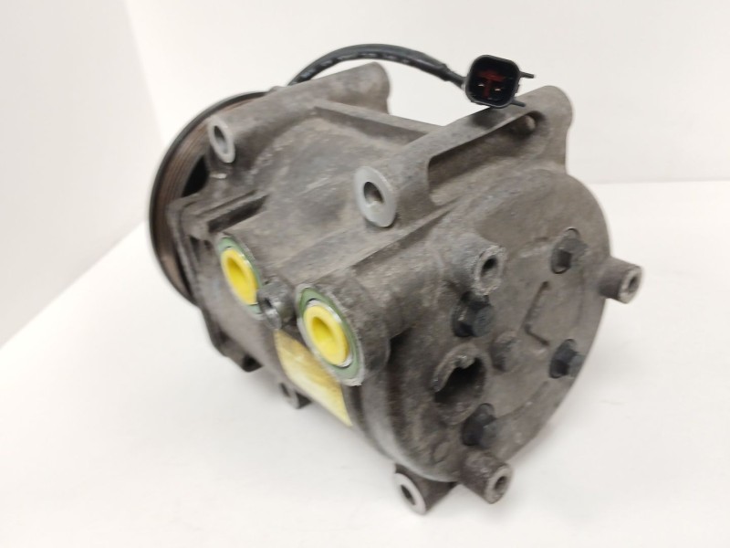 Recambio de compresor aire acondicionado para ford fiesta vi (cb1, ccn) 1.6 tdci referencia OEM IAM   