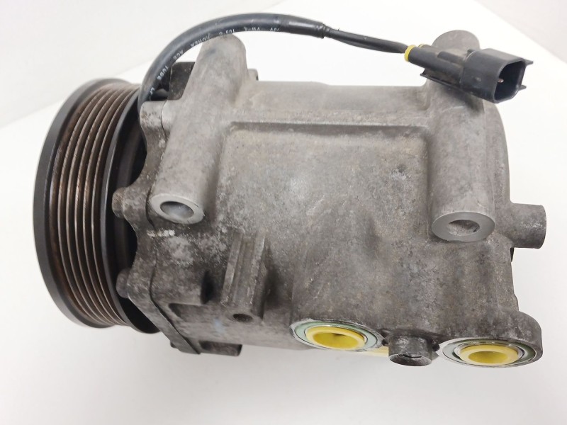 Recambio de compresor aire acondicionado para ford fiesta vi (cb1, ccn) 1.6 tdci referencia OEM IAM   