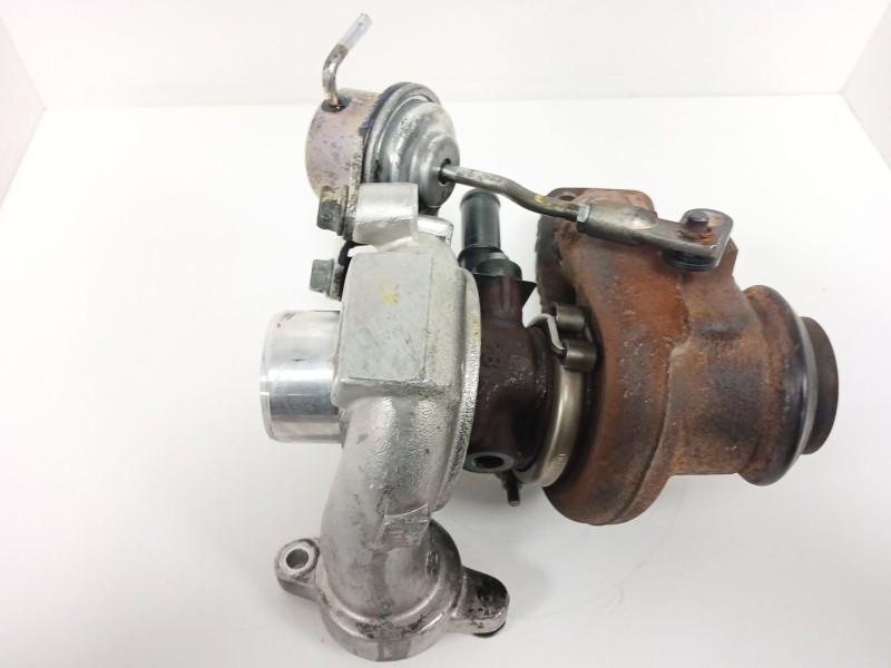 Recambio de turbocompresor para ford fiesta vi (cb1, ccn) 1.6 tdci referencia OEM IAM 9685293080 082902887 TD025S206T4