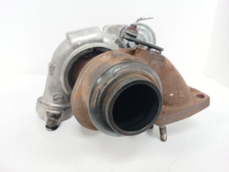 Recambio de turbocompresor para ford fiesta vi (cb1, ccn) 1.6 tdci referencia OEM IAM 9685293080 082902887 TD025S206T4