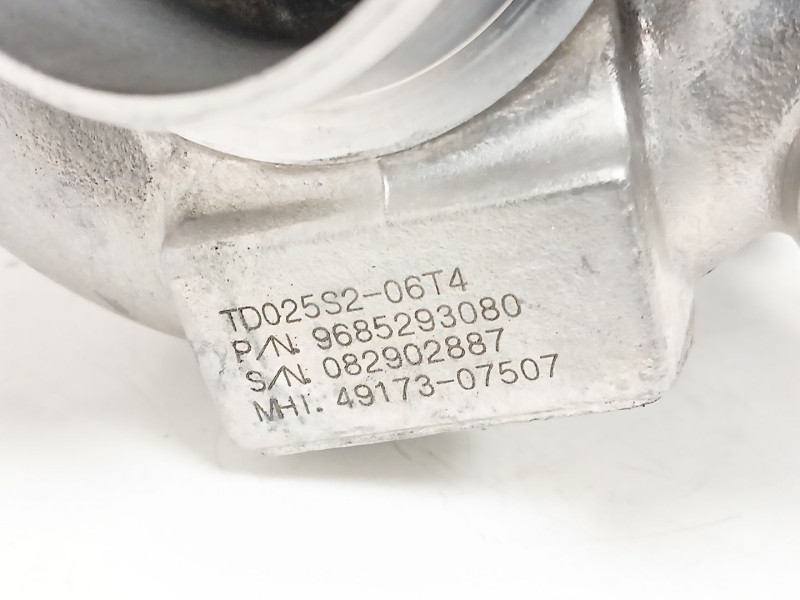 Recambio de turbocompresor para ford fiesta vi (cb1, ccn) 1.6 tdci referencia OEM IAM 9685293080 082902887 TD025S206T4