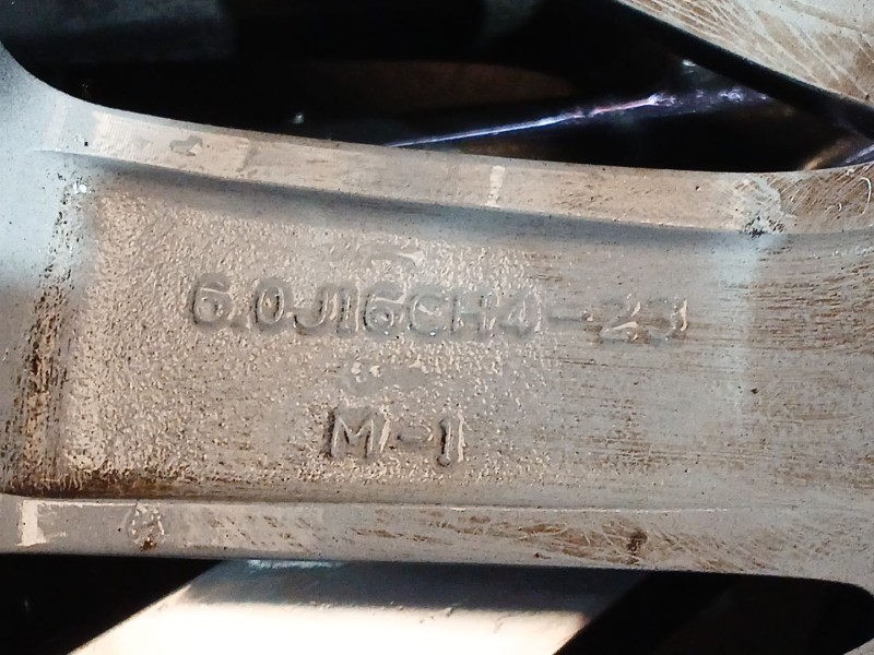 Recambio de juego llantas para peugeot 208 i (ca_, cc_) 1.2 vti 82 referencia OEM IAM   