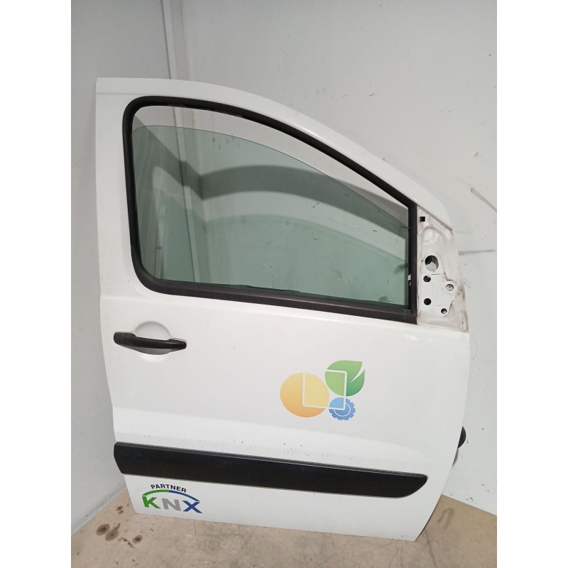 Recambio de puerta delantera derecha para citroën jumpy ii furgoneta 1.6 hdi 90 8v referencia OEM IAM   