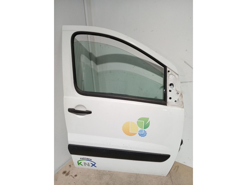 Recambio de puerta delantera derecha para citroën jumpy ii furgoneta 1.6 hdi 90 8v referencia OEM IAM   