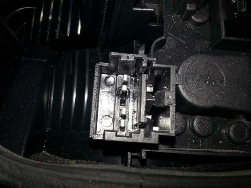 Recambio de piloto trasero izquierdo para renault laguna ii (bg0) authentique referencia OEM IAM 8200002473  