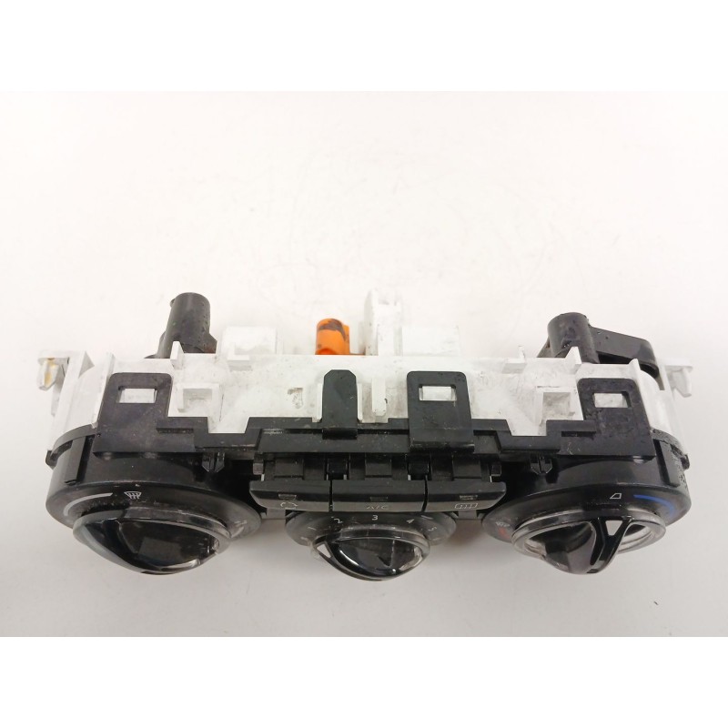 Recambio de mando calefaccion / aire acondicionado para peugeot 208 i (ca_, cc_) 1.5 bluehdi 100 referencia OEM IAM 9819611577  