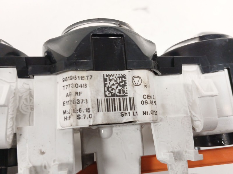 Recambio de mando calefaccion / aire acondicionado para peugeot 208 i (ca_, cc_) 1.5 bluehdi 100 referencia OEM IAM 9819611577  