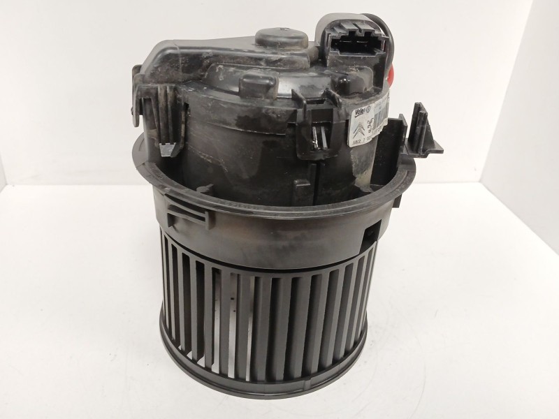 Recambio de motor calefaccion para peugeot 208 i (ca_, cc_) 1.5 bluehdi 100 referencia OEM IAM T1013140A  