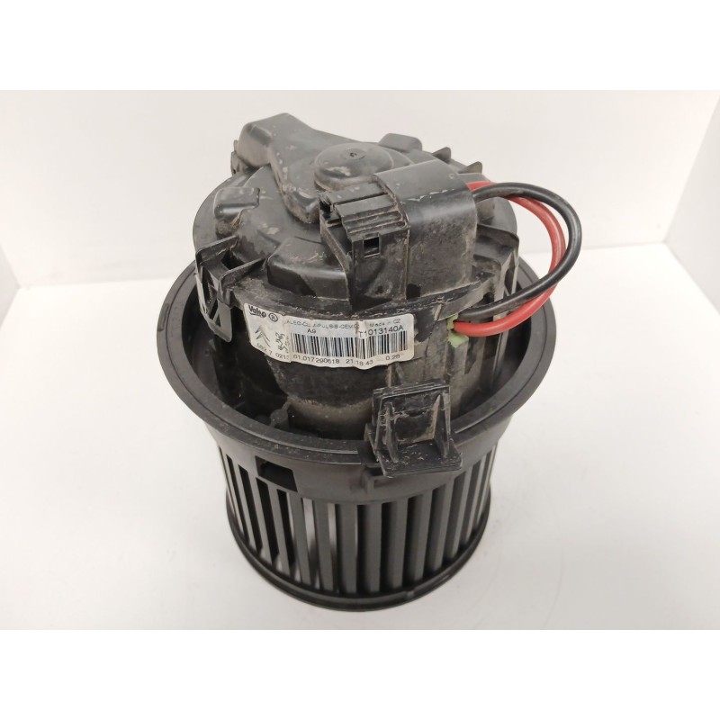 Recambio de motor calefaccion para peugeot 208 i (ca_, cc_) 1.5 bluehdi 100 referencia OEM IAM T1013140A  