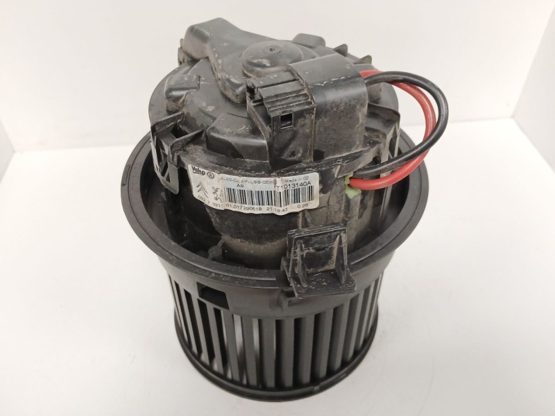 Recambio de motor calefaccion para peugeot 208 i (ca_, cc_) 1.5 bluehdi 100 referencia OEM IAM T1013140A  