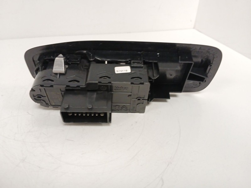 Recambio de mando elevalunas delantero izquierdo para peugeot 208 i (ca_, cc_) 1.5 bluehdi 100 referencia OEM IAM 9675112770  