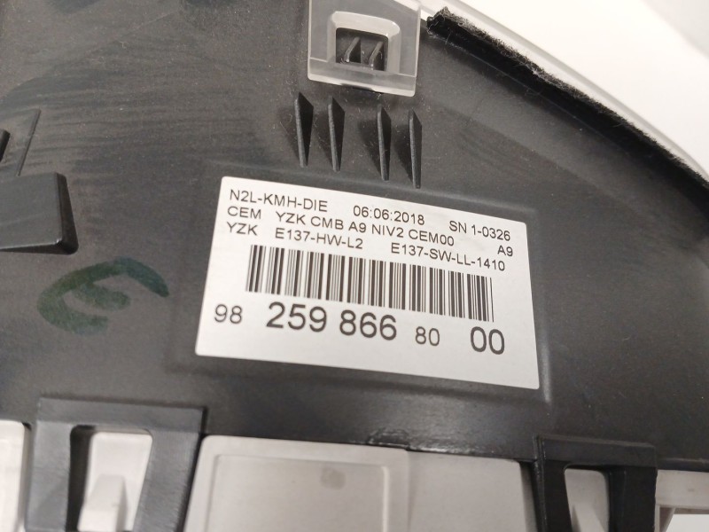 Recambio de cuadro instrumentos para peugeot 208 i (ca_, cc_) 1.5 bluehdi 100 referencia OEM IAM 982598668000  