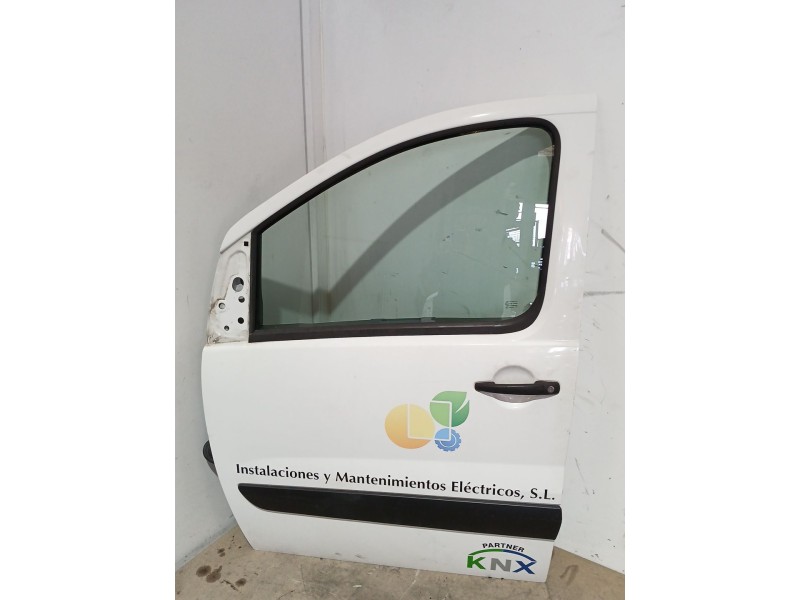 Recambio de puerta delantera izquierda para citroën jumpy ii furgoneta 1.6 hdi 90 8v referencia OEM IAM   