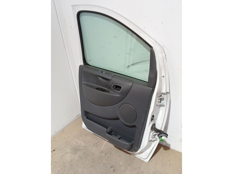 Recambio de puerta delantera izquierda para citroën jumpy ii furgoneta 1.6 hdi 90 8v referencia OEM IAM   