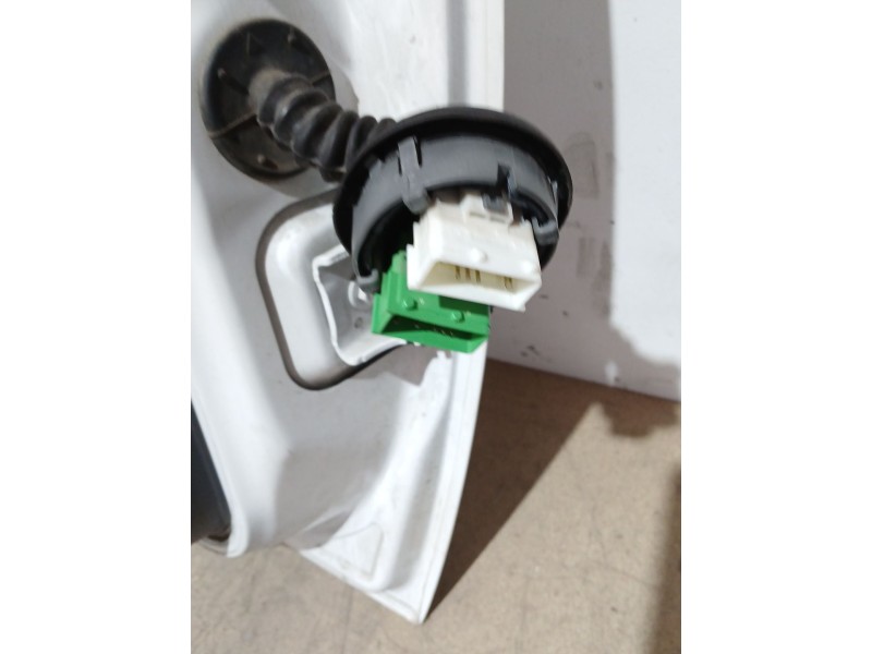 Recambio de puerta delantera izquierda para citroën jumpy ii furgoneta 1.6 hdi 90 8v referencia OEM IAM   