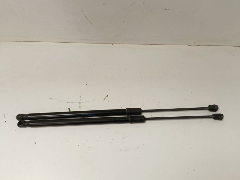 Recambio de amortiguadores maletero / porton para volkswagen t-roc (a11, d11) 1.6 tdi referencia OEM IAM 2GA827550A 0803360620N 