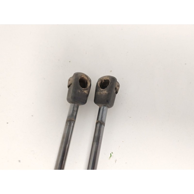 Recambio de amortiguadores maletero / porton para volkswagen t-roc (a11, d11) 1.6 tdi referencia OEM IAM 2GA827550A 0803360620N 